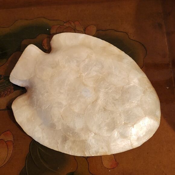 Capiz Shell Fish Plates Set of 5 Vintage - Picture 11 of 11